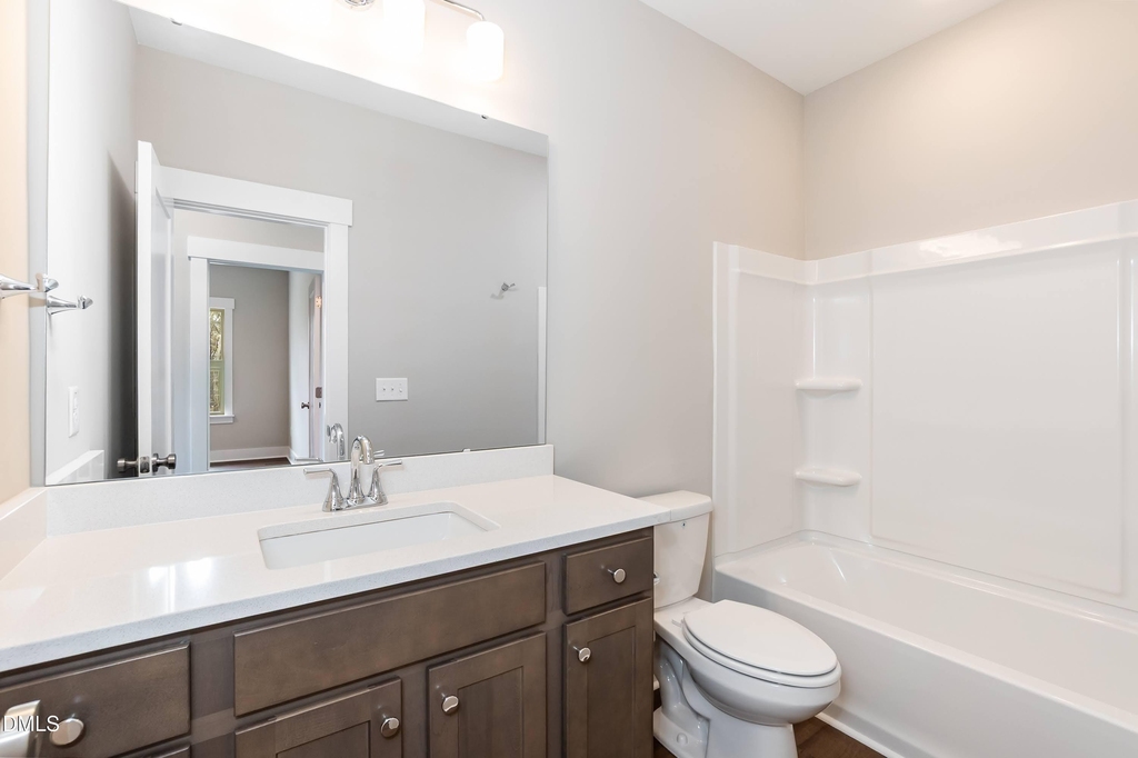 818 N Taylor Street - Photo 27