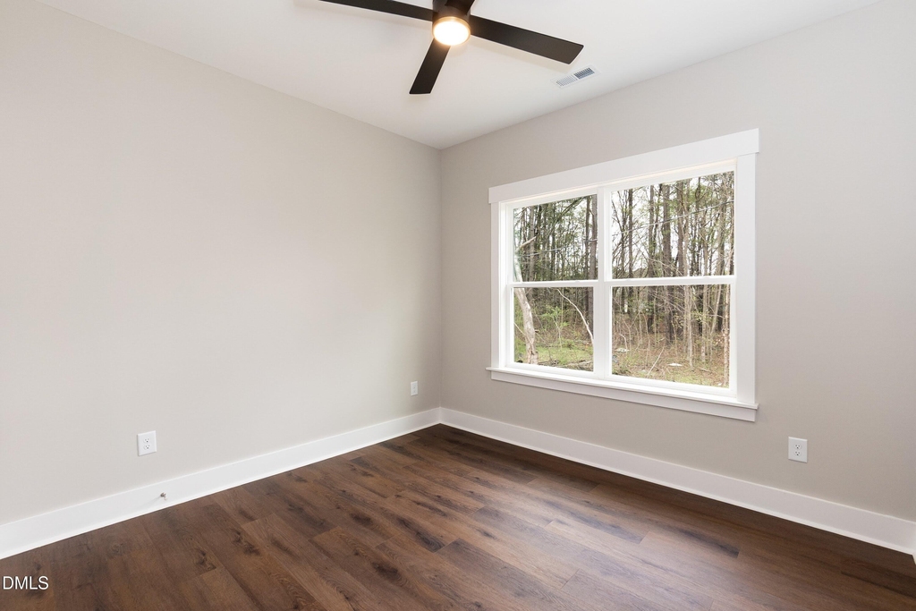 818 N Taylor Street - Photo 28