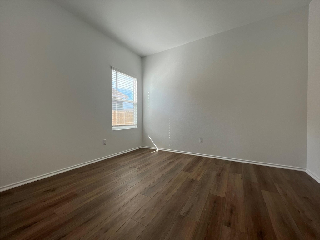 13604 Menard Way - Photo 7