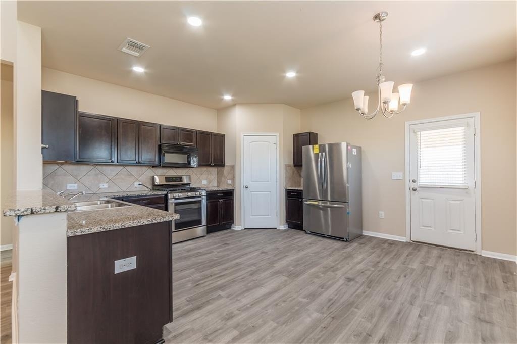 441 Moulins Ln - Photo 9