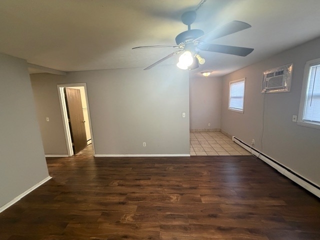 107 College Park Court - Photo 0