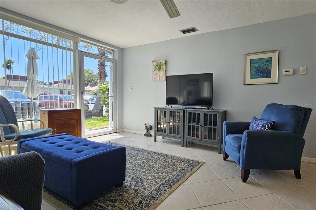 4318 Tahitian Gardens Circle - Photo 3