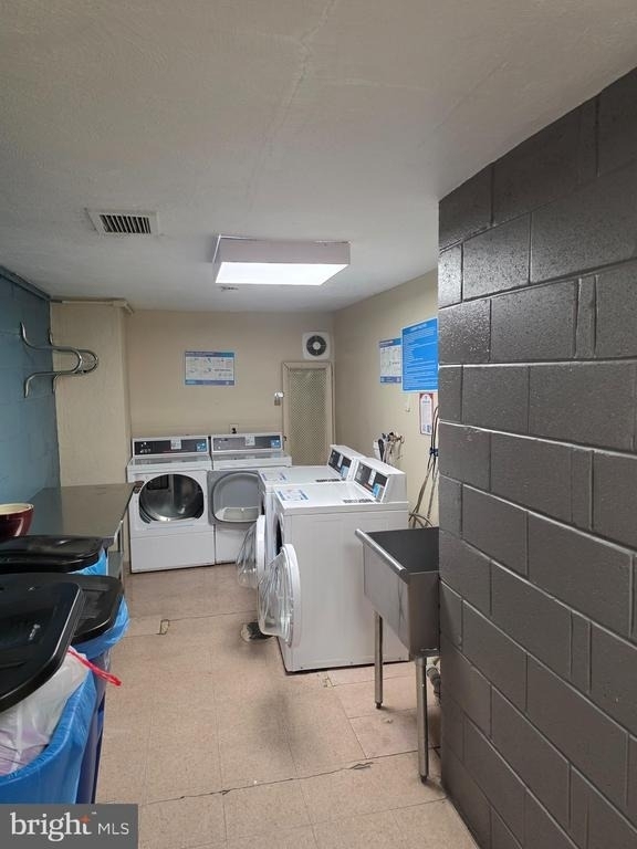 4600 Duke Street - Photo 4