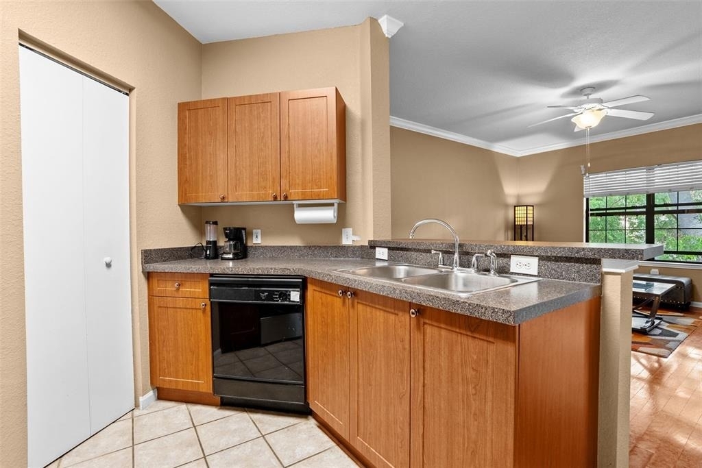 2141 Portofino Place - Photo 15