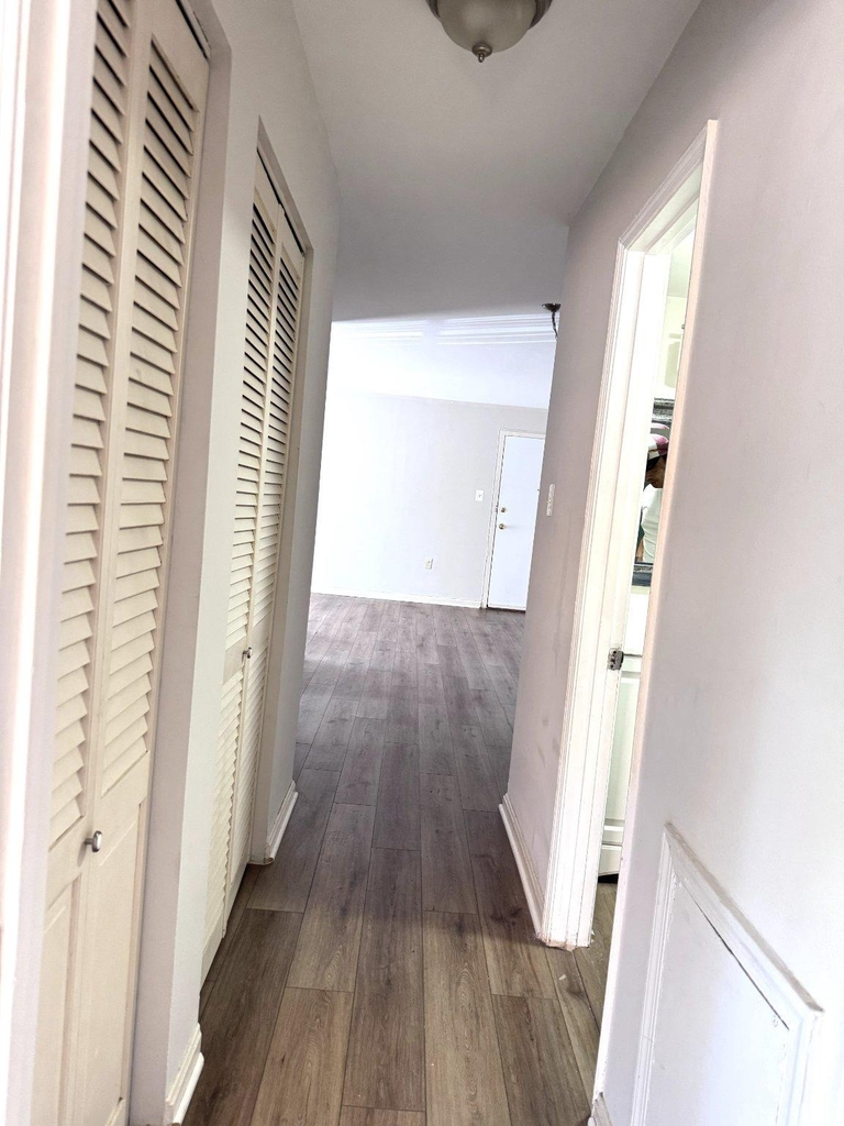 5929 Quantrell Avenue - Photo 8