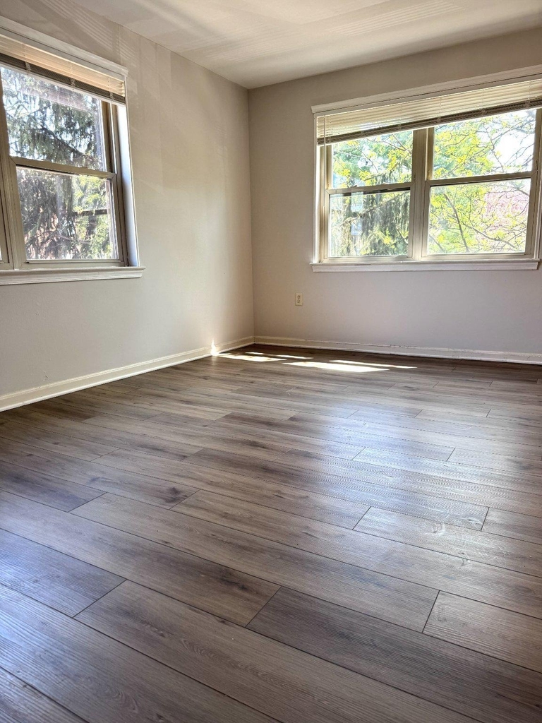 5929 Quantrell Avenue - Photo 14