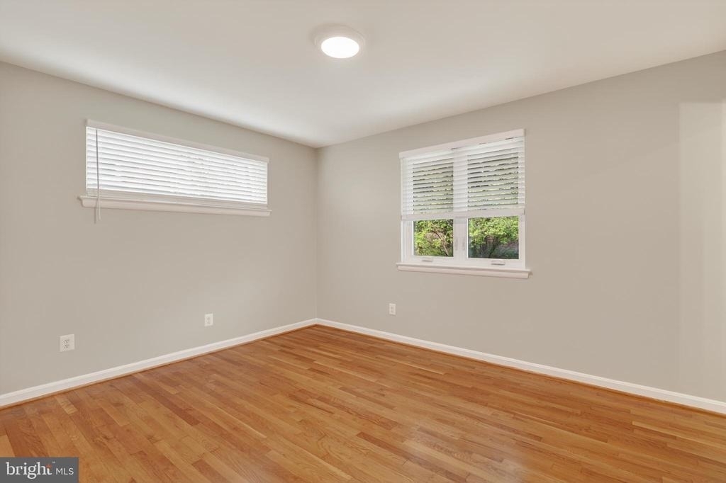 4625 Strathblane Place - Photo 10