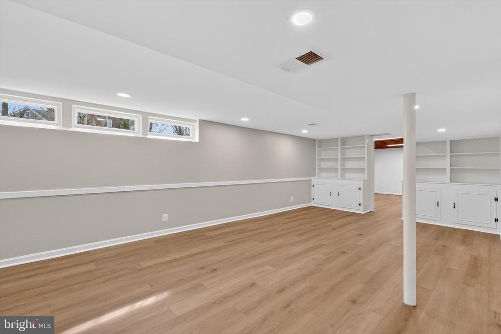 4625 Strathblane Place - Photo 13