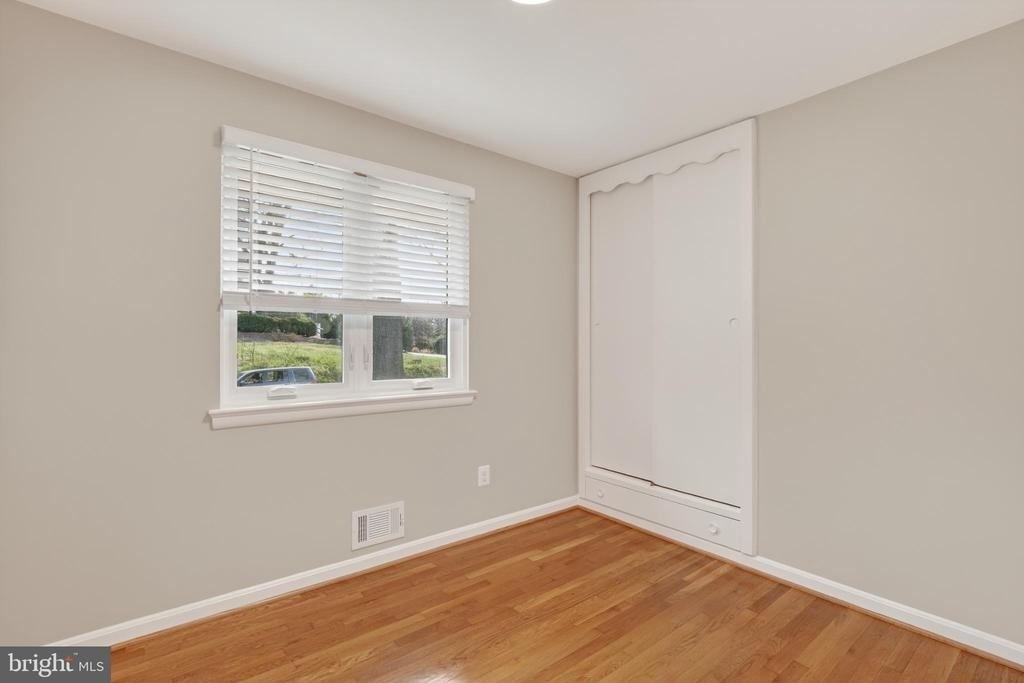 4625 Strathblane Place - Photo 7