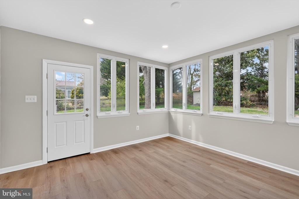 4625 Strathblane Place - Photo 17