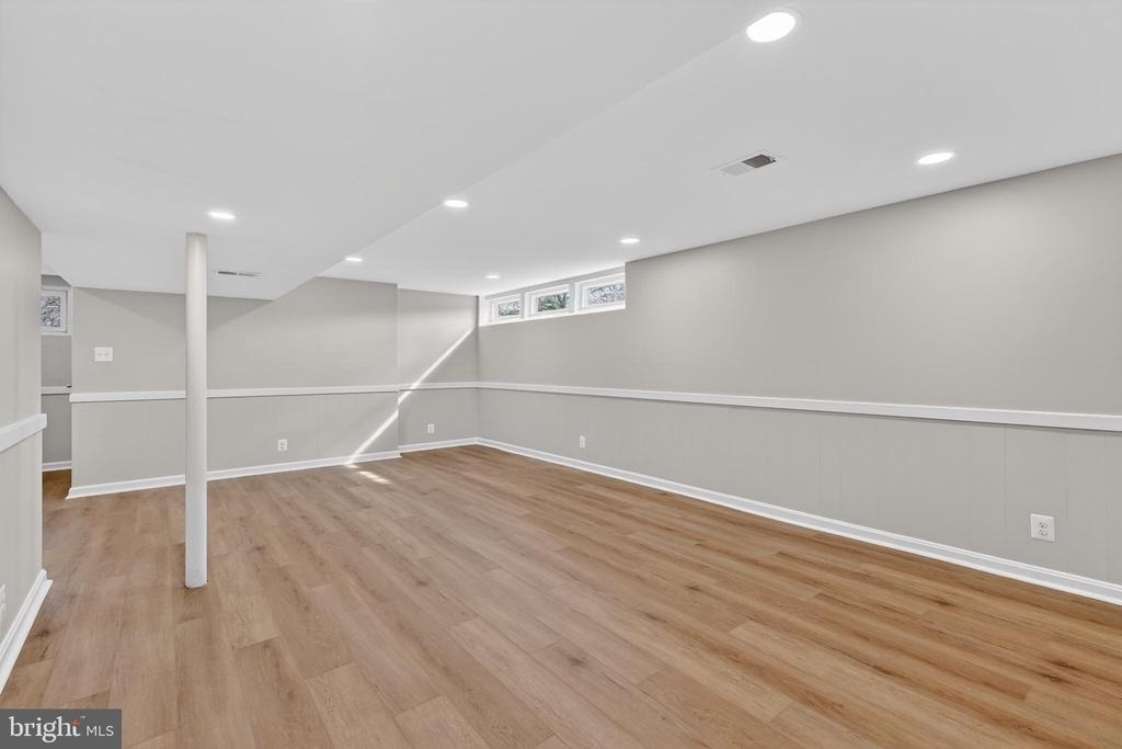 4625 Strathblane Place - Photo 14