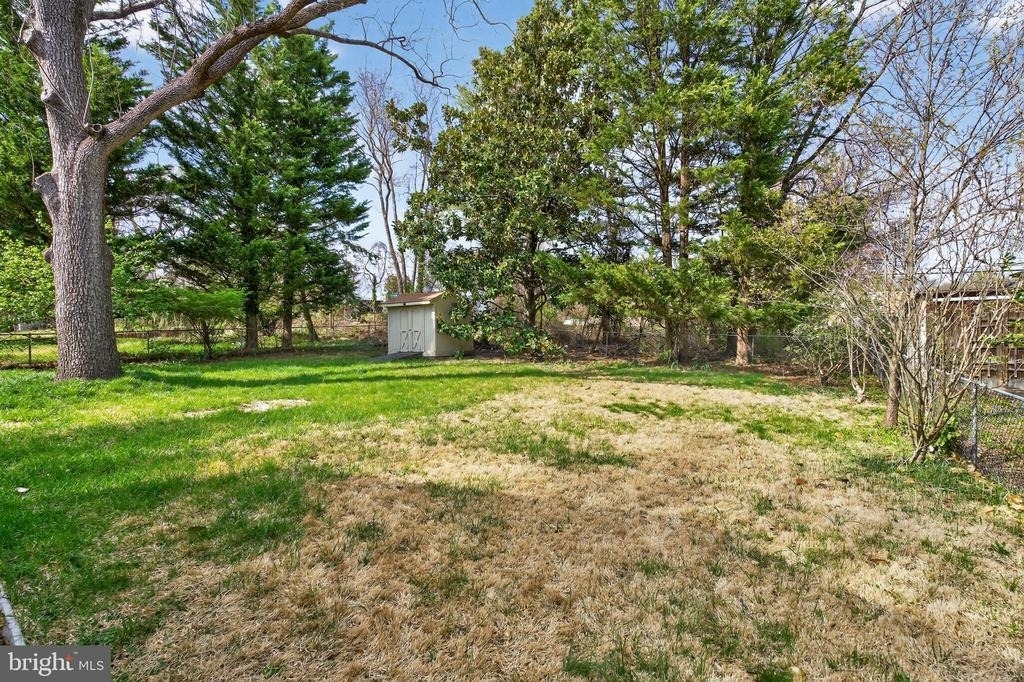 4625 Strathblane Place - Photo 21