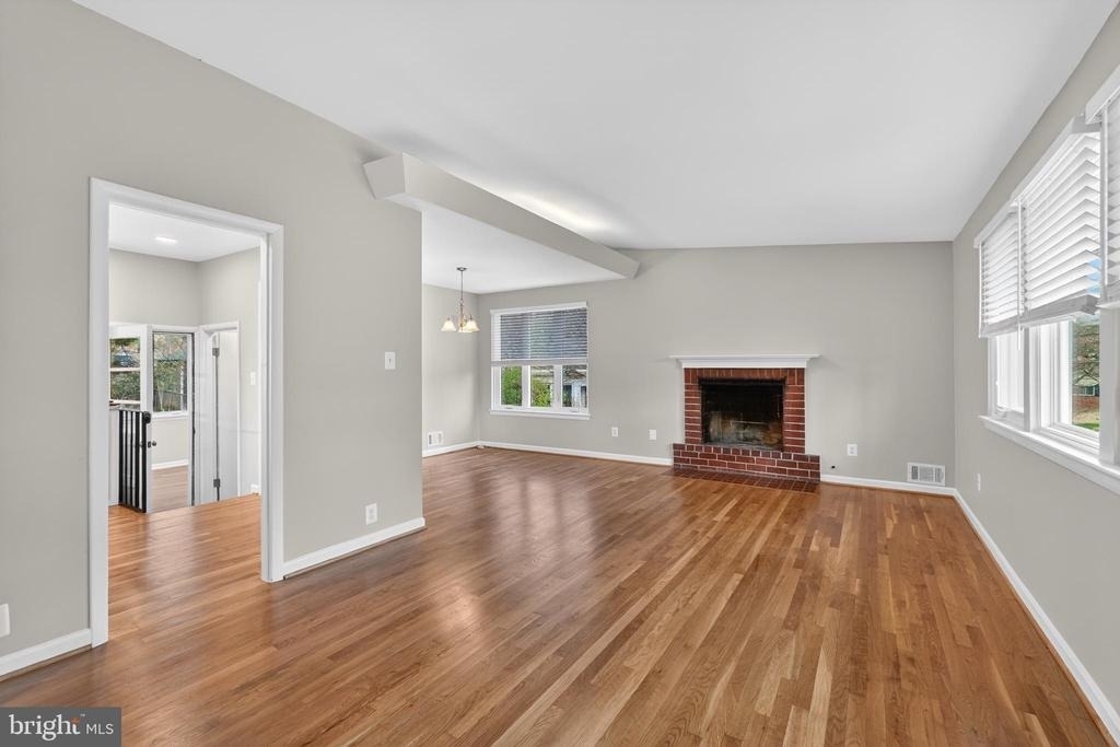 4625 Strathblane Place - Photo 2