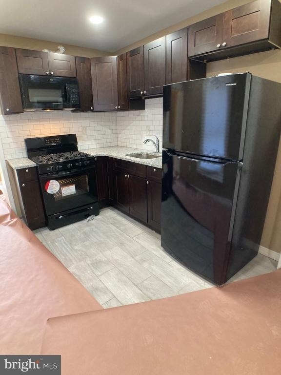 4523 Parrish Street - Photo 2