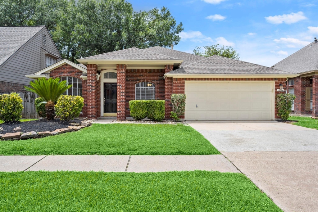 16014 Lakestone Drive - Photo 0