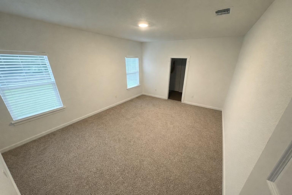 204 James River Dr - Photo 28
