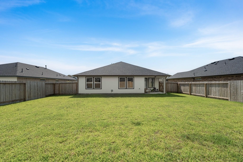 1054 Great Barracuda Lane - Photo 28