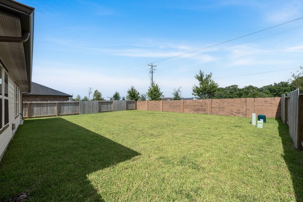 1054 Great Barracuda Lane - Photo 27