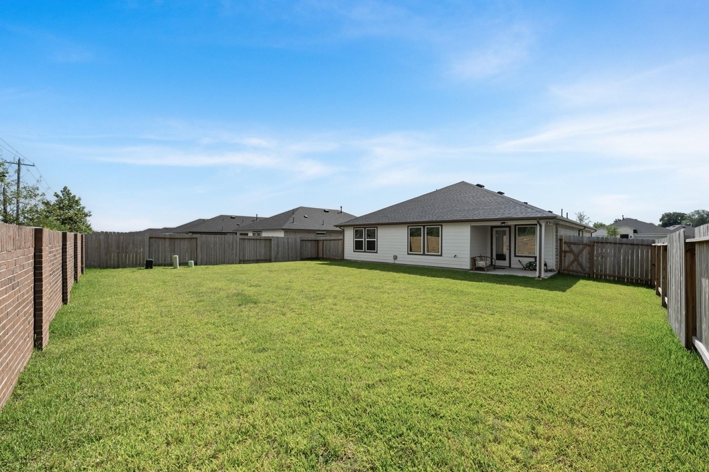 1054 Great Barracuda Lane - Photo 26