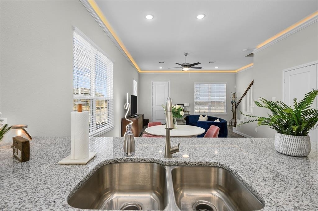 15862 Blair Castle Drive - Photo 4