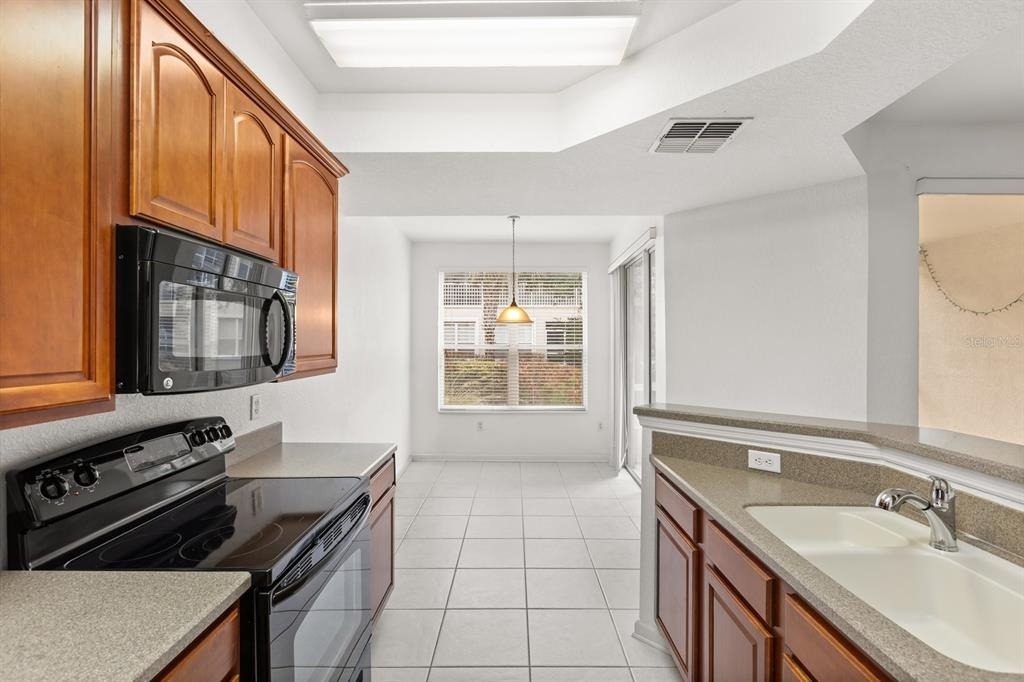 409 Hilgard Cove - Photo 6
