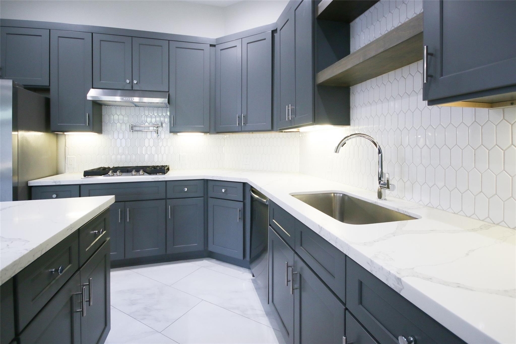 5113 Hershe Street - Photo 10