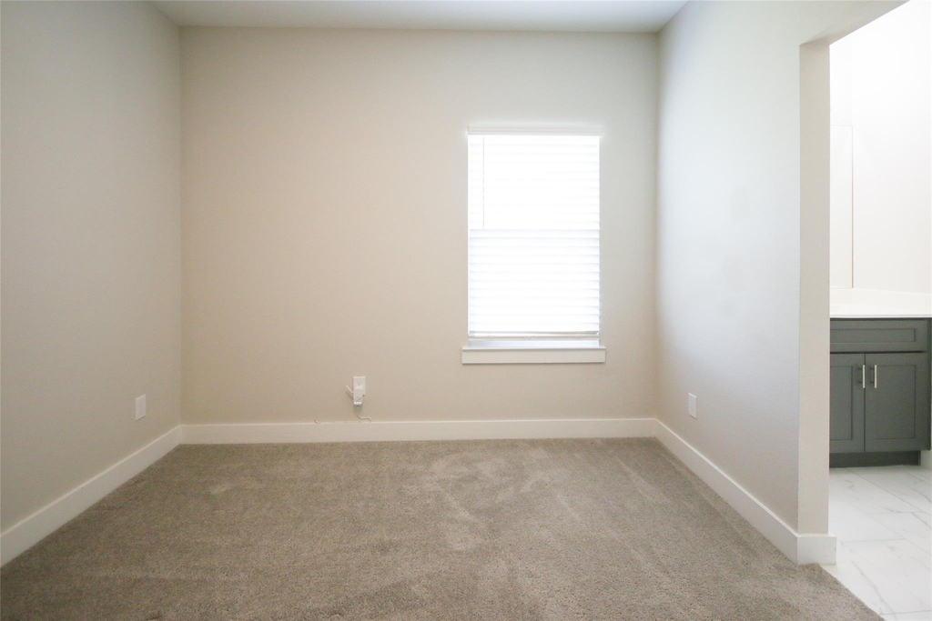 5113 Hershe Street - Photo 18