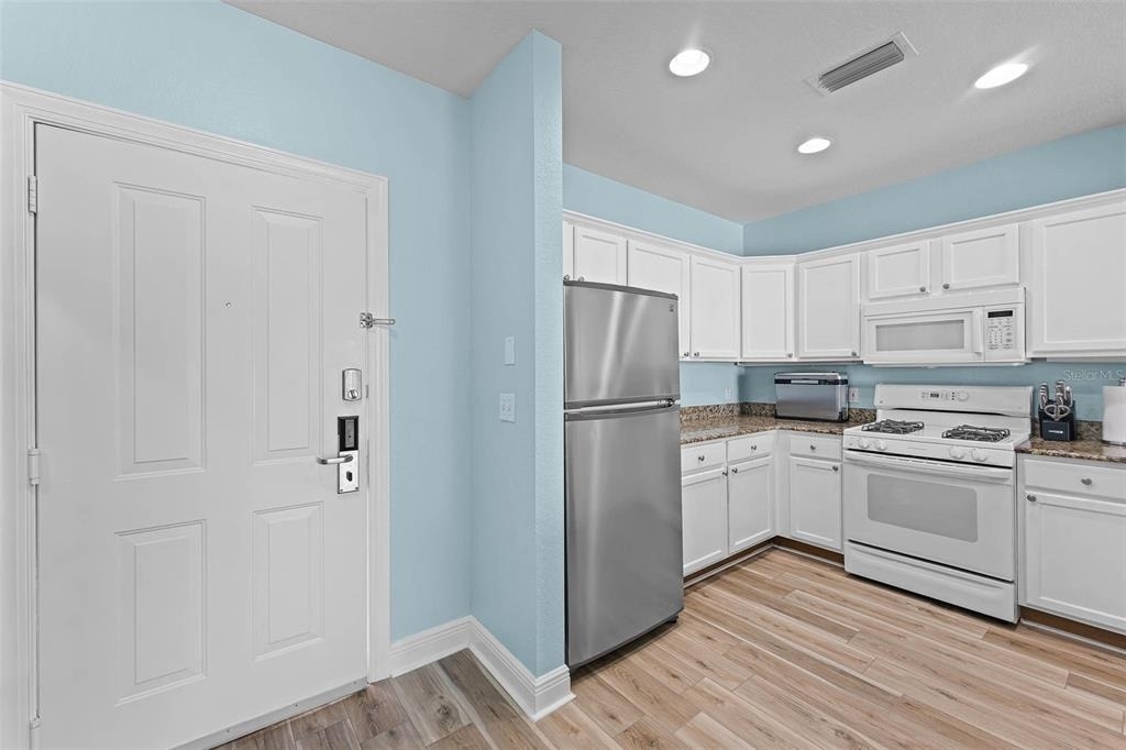 1322 Seven Eagles Ct - Photo 7