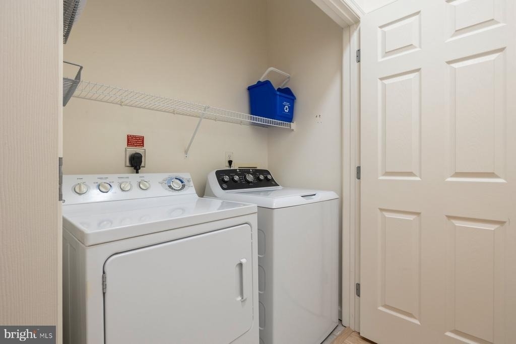 7 Booth Street - Photo 18