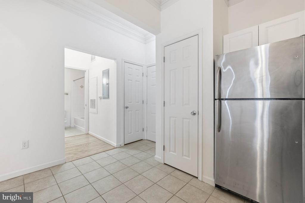 7 Booth Street - Photo 9