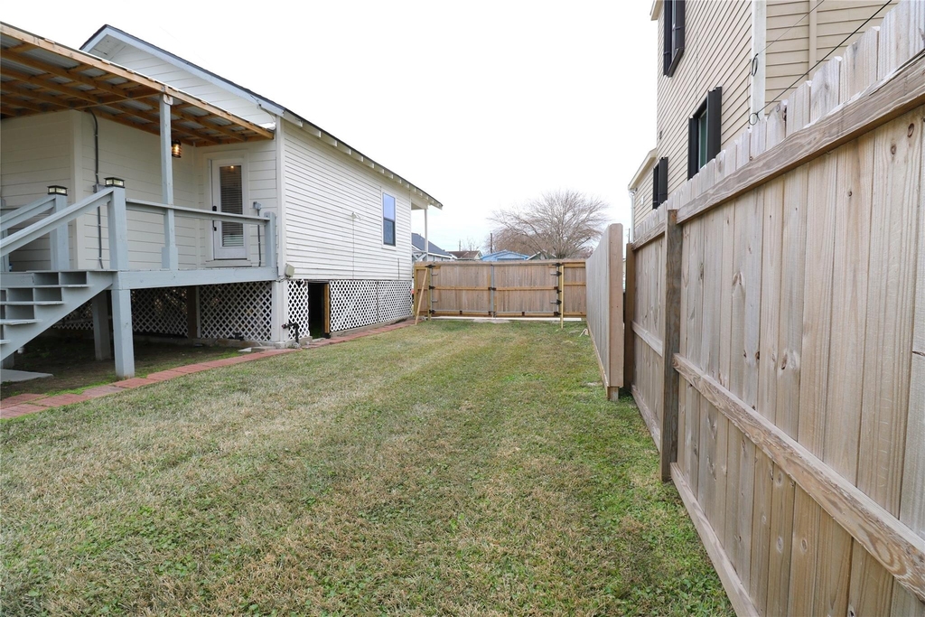 5506 Avenue Q 1/2 - Photo 22