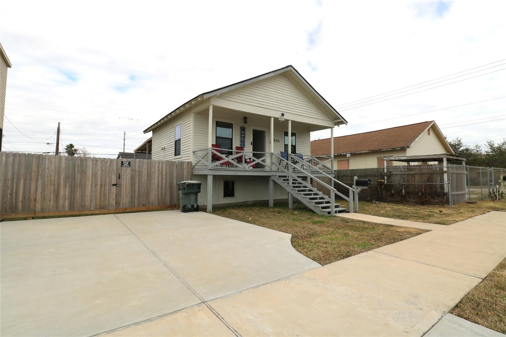 5506 Avenue Q 1/2 - Photo 5