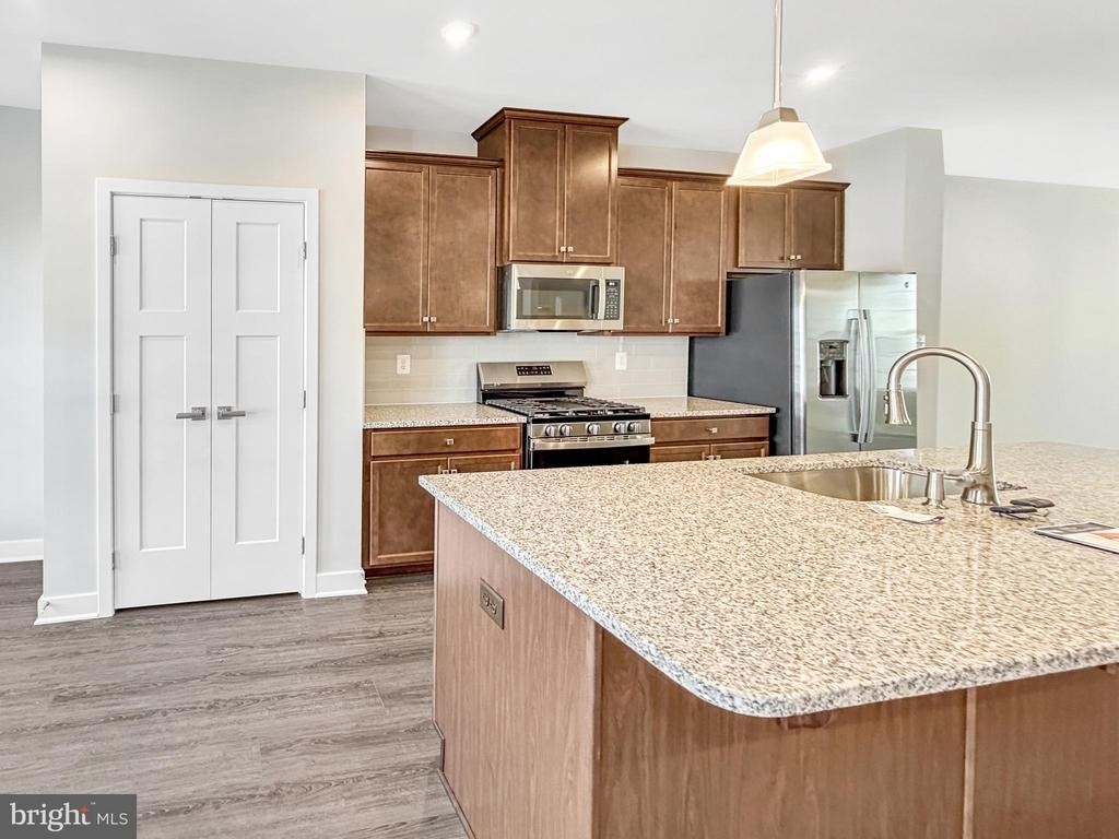 1785 Atlas Drive - Photo 5