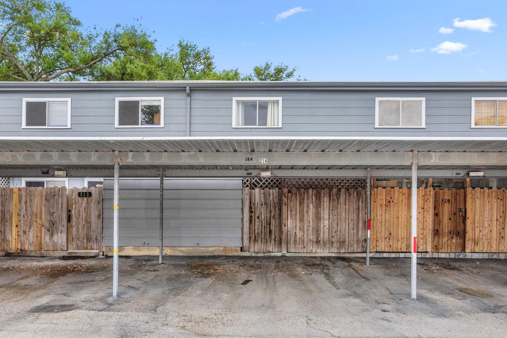 11002 Hammerly Boulevard - Photo 18