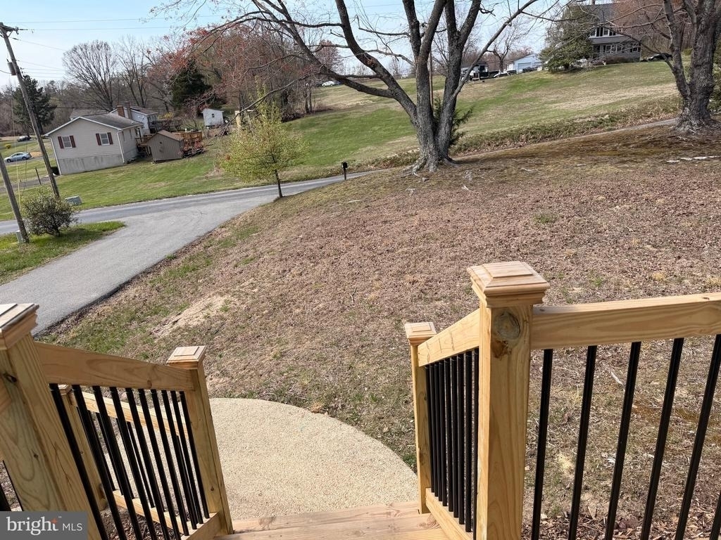 7285 Clyde Jones Road - Photo 3