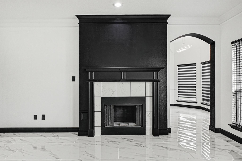11915 Helene Court - Photo 10