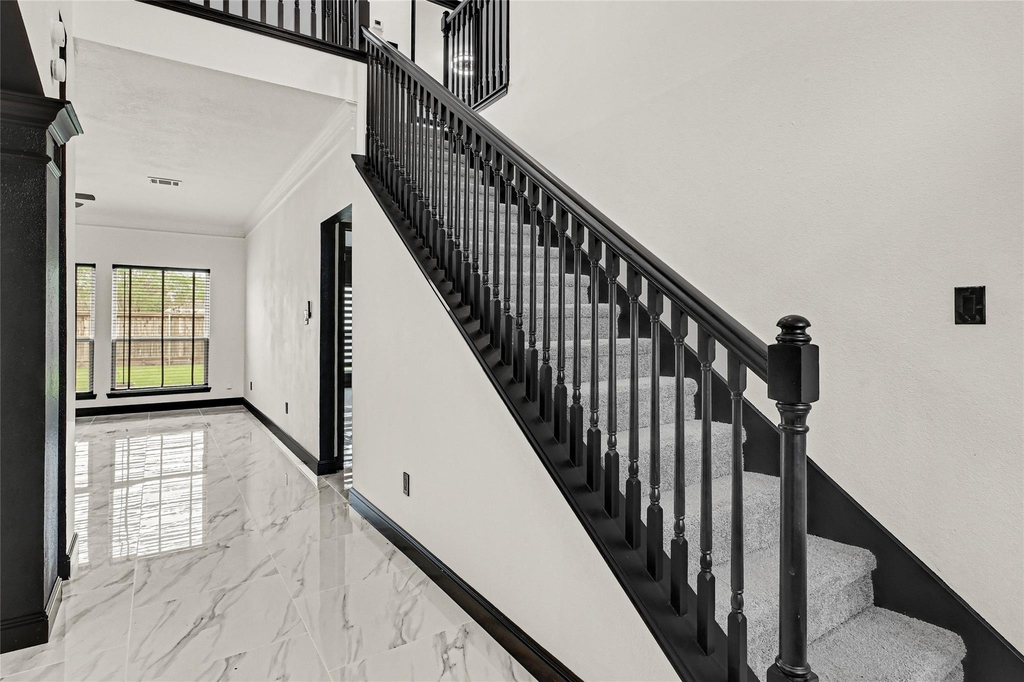 11915 Helene Court - Photo 30