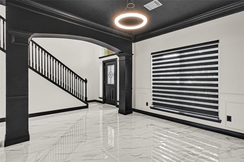 11915 Helene Court - Photo 13