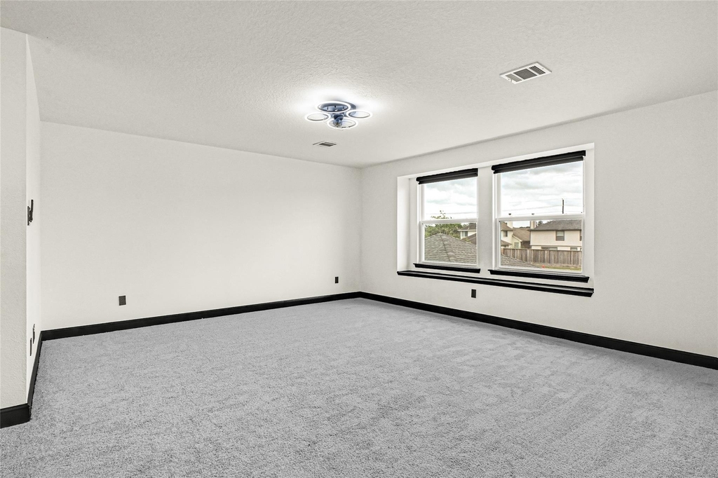 11915 Helene Court - Photo 21