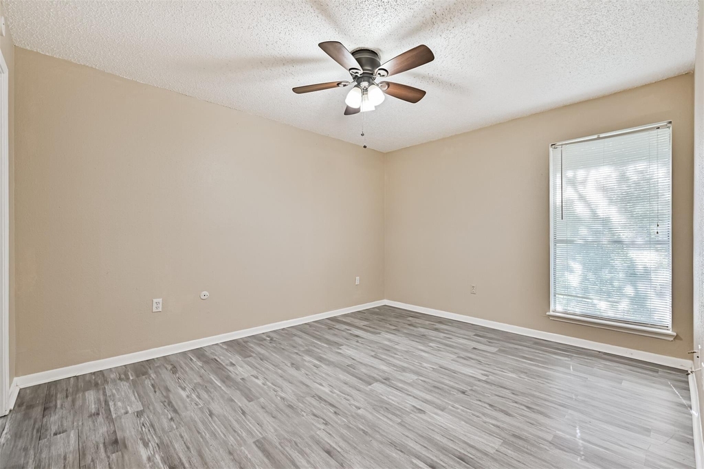 260 El Dorado Boulevard - Photo 12