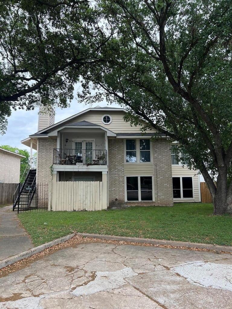 12118 W Bellfort Avenue - Photo 0