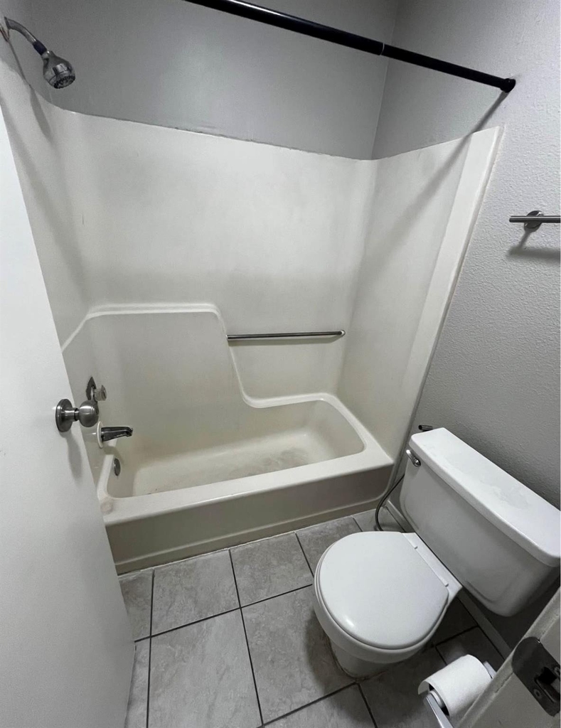 12118 W Bellfort Avenue - Photo 8