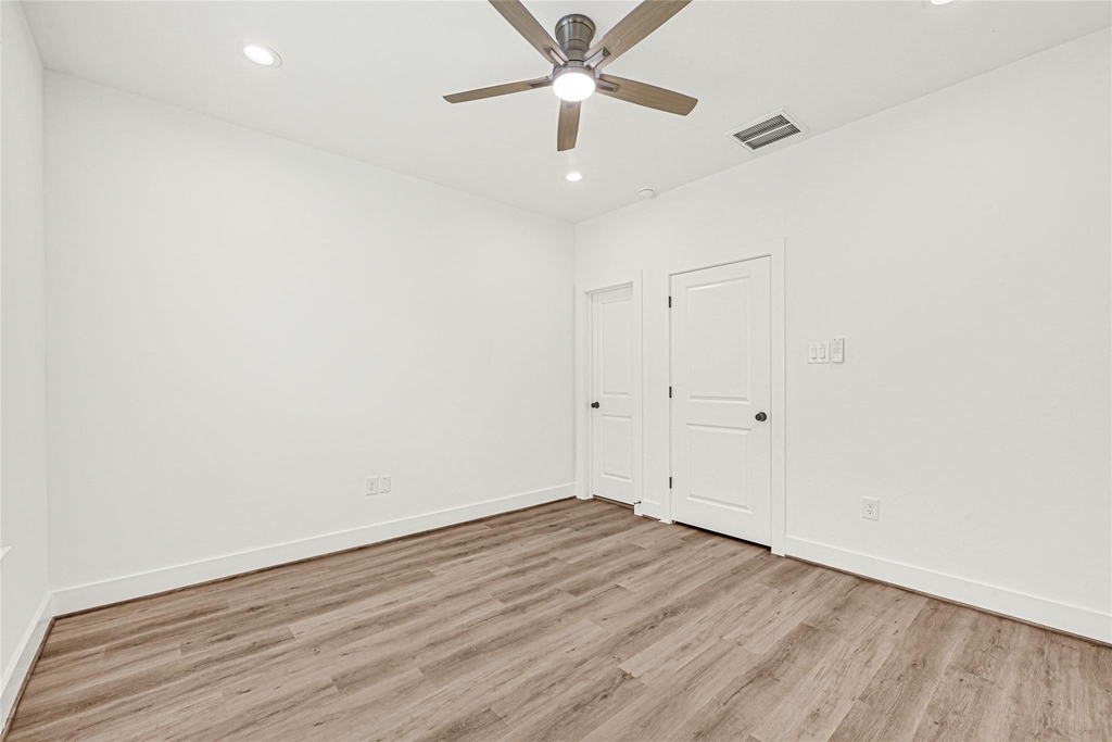 4606 Crown Grove Lane - Photo 9