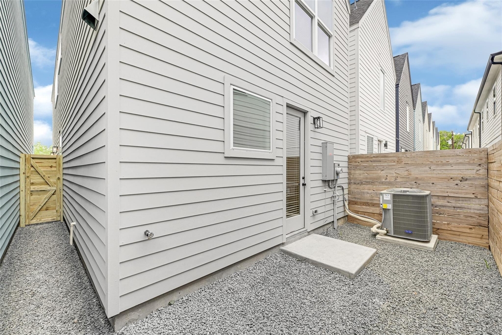 4606 Crown Grove Lane - Photo 22