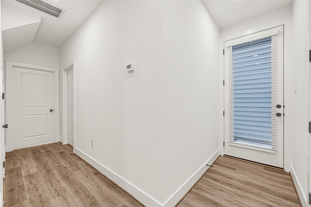 4606 Crown Grove Lane - Photo 15