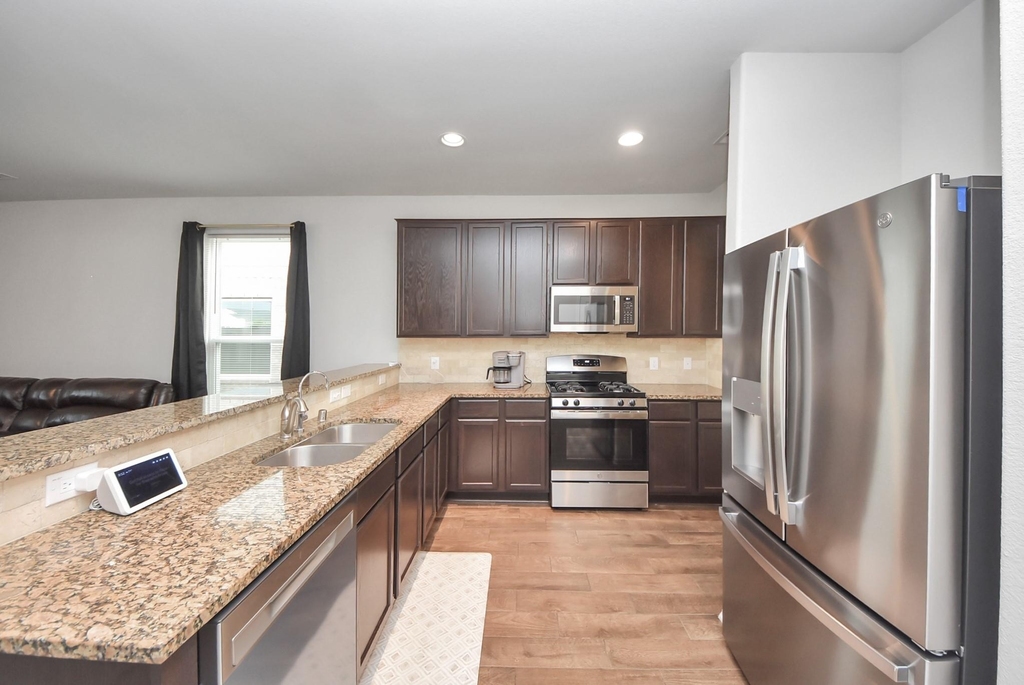 4239 Wyanngate Drive - Photo 5