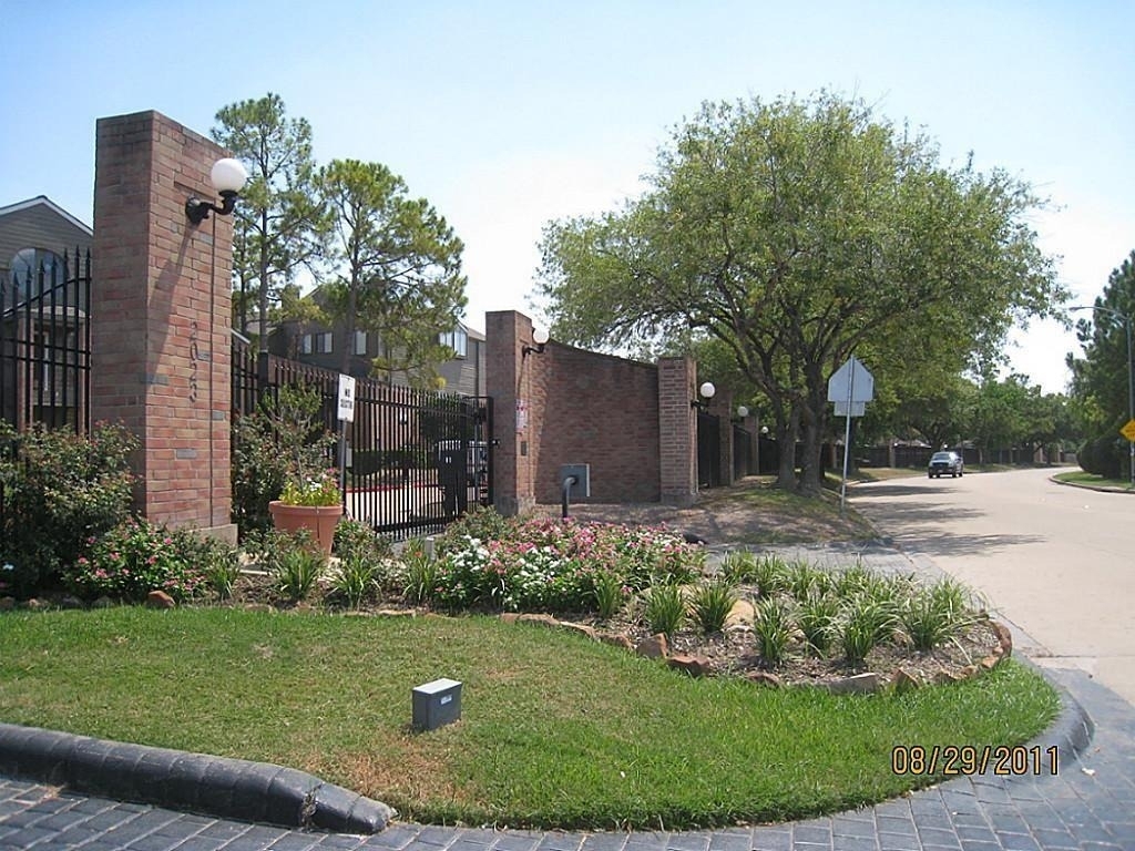 2023 Gentryside Drive - Photo 11
