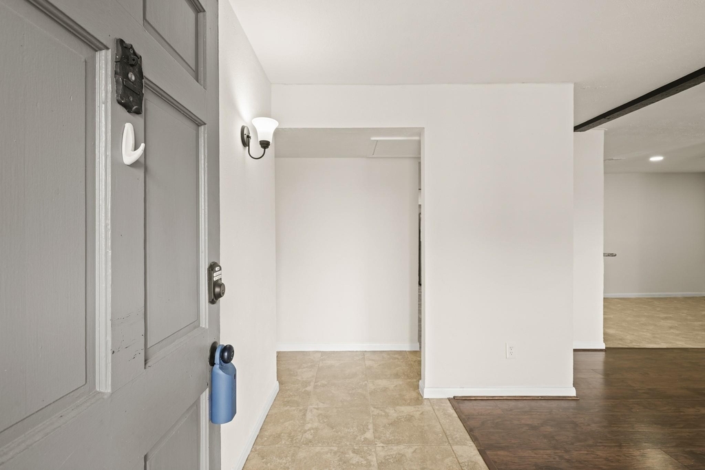 6711 Pickett Drive - Photo 15