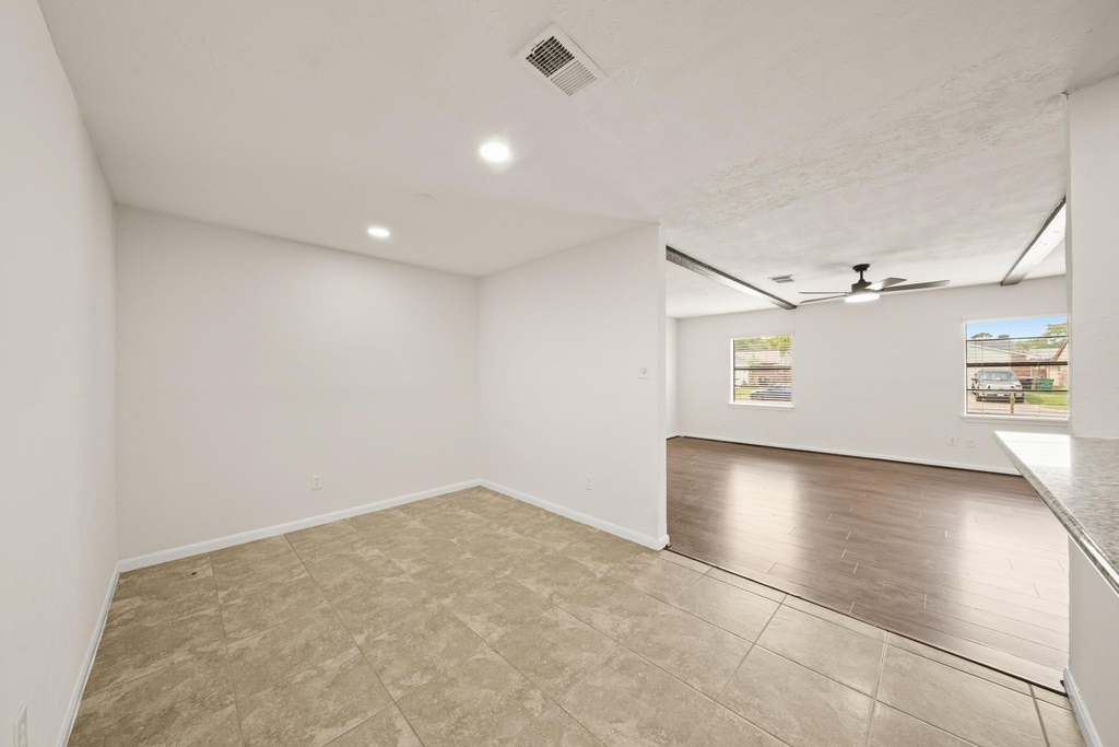 6711 Pickett Drive - Photo 8