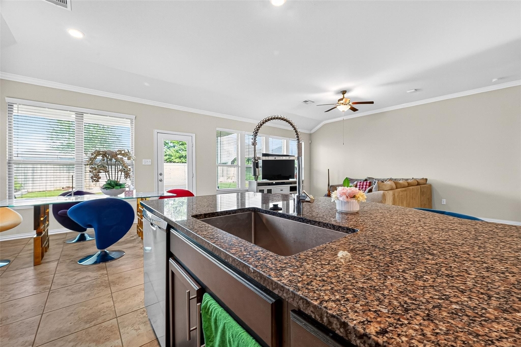 10519 Forfar Lane - Photo 14